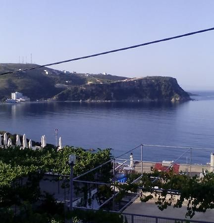 Stone House Himare Exterior foto